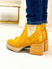 Imagen de Bota Hogwarts Mostaza
