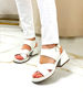 Imagen de Sandalia Wiles Off White Charol