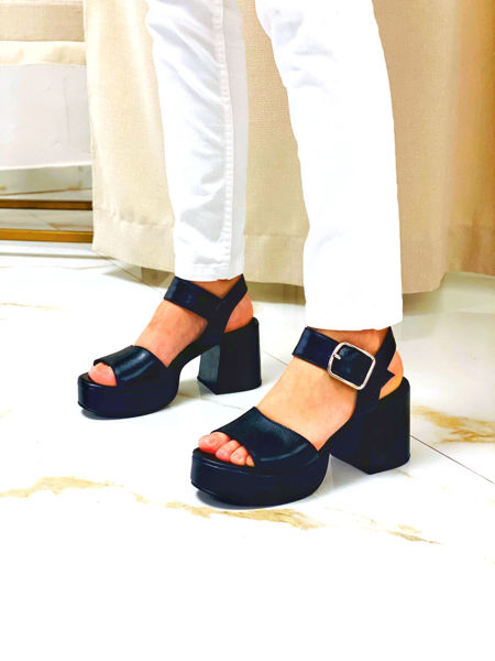Imagen de Sandalia Watson Negro Milano
