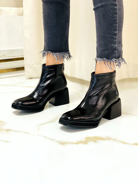 Imagen de Bota Monet Negro Charol