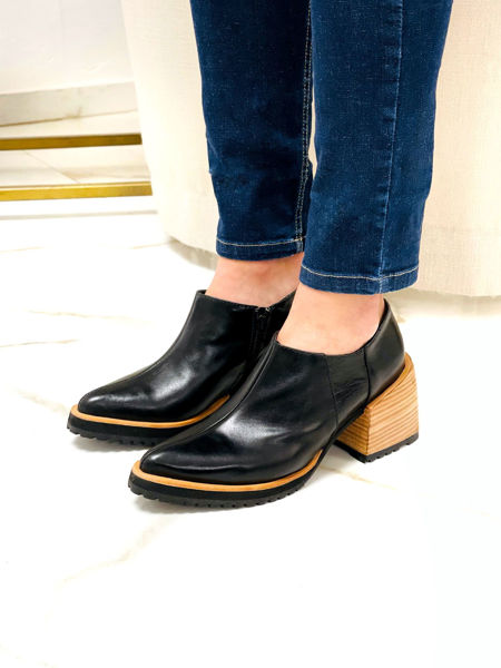 Imagen de Zapato Eyck Negro Lagarto