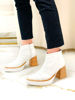 Imagen de Bota Britney Blanco Charol Lagarto