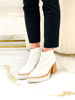 Imagen de Bota Britney Blanco Charol Lagarto