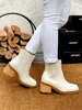Imagen de Bota Greyjoy Off White