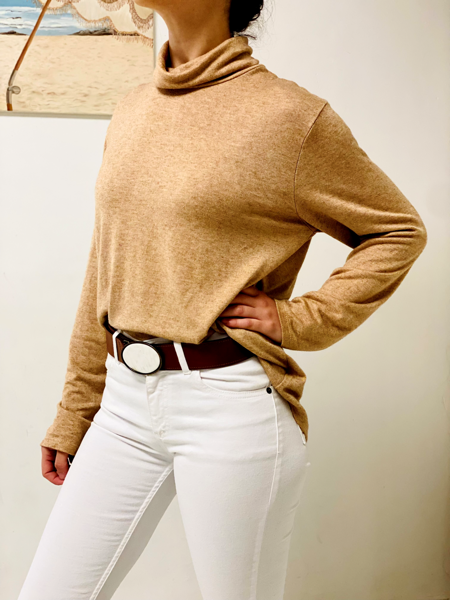 Imagen de Polera Borg Camel