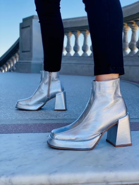 Imagen de Bota Dinant Plateada