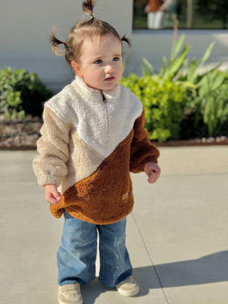 Imagen de Buzo Finnigan Kids Tostado y Natural