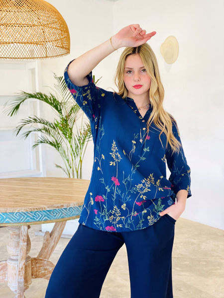 Imagen de Blusa Toledo Azul Marino