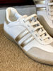 Imagen de Sneaker Harvey Beige y Oro