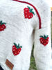 Imagen de Sweater Strawberries Crudo Lana Merino