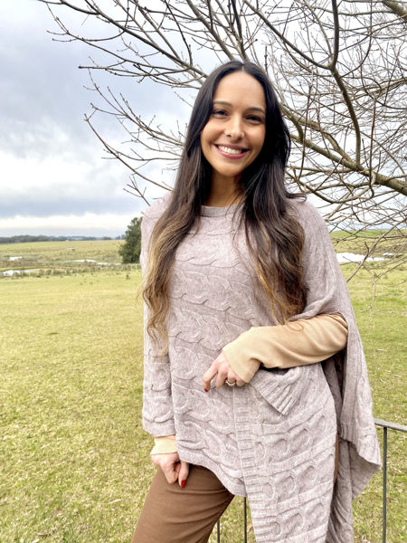 Imagen de Poncho Carmina Taupe