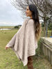 Imagen de Poncho Carmina Taupe