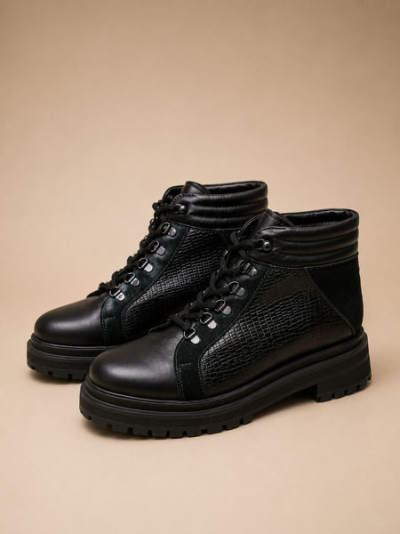 Imagen de Borcego Granger Negro Milano
